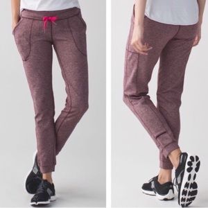 EUC Lululemon Base Runner Jogger Pants